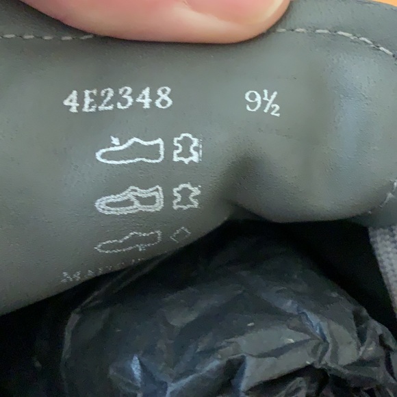 Classic PRADA sneakers in Cool Grey, Sz. US 10.5! - Picture 6 of 8